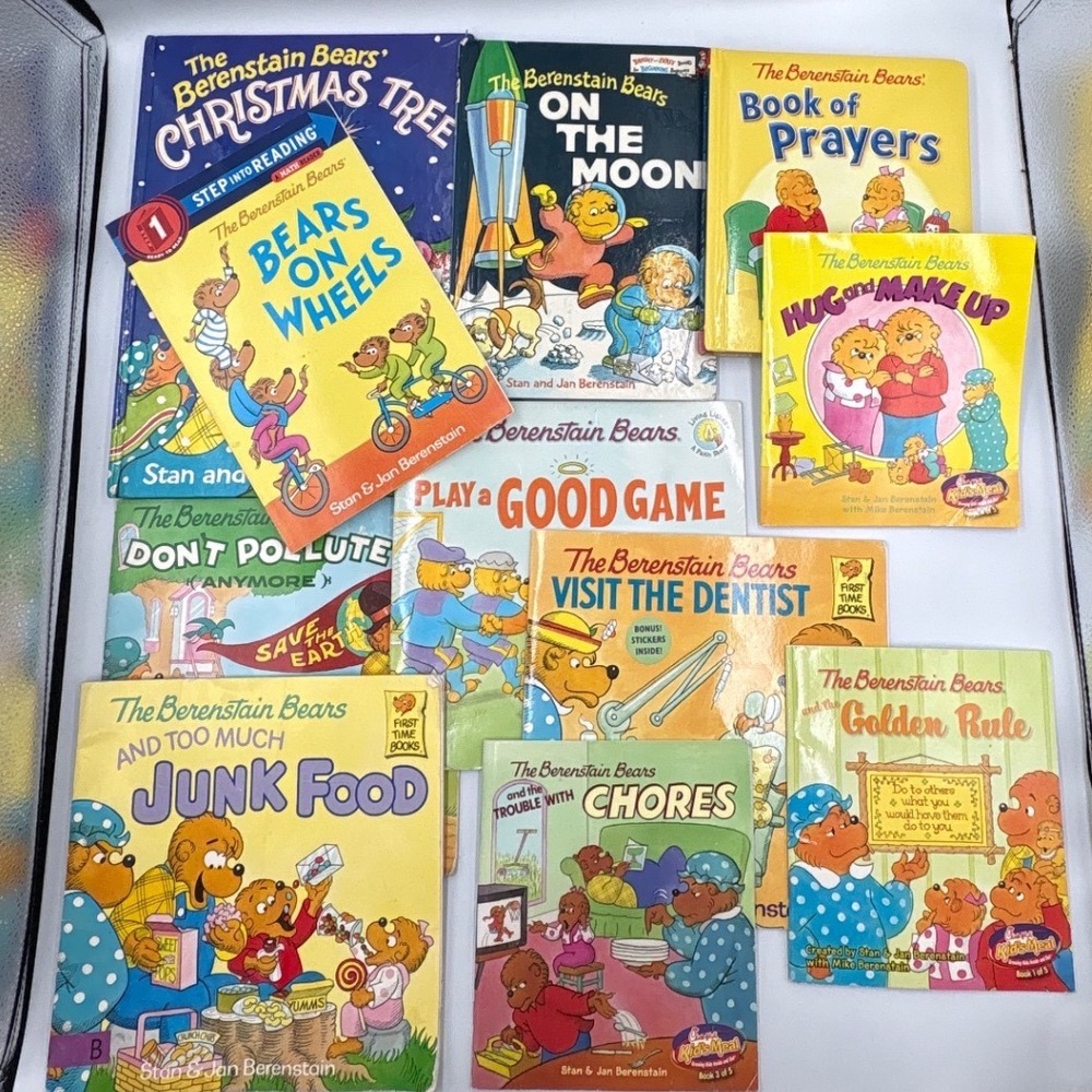 Berenstain Bears Book Lot 11ct Multicolor Vintage Classic Kids Moral Stories